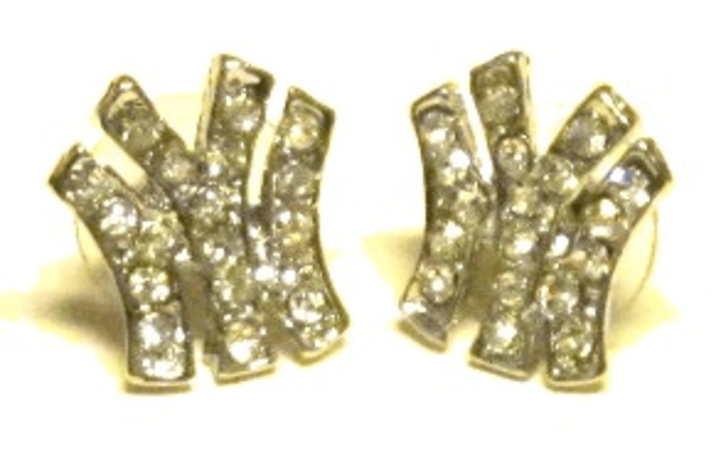 Jäälliset korvakorut