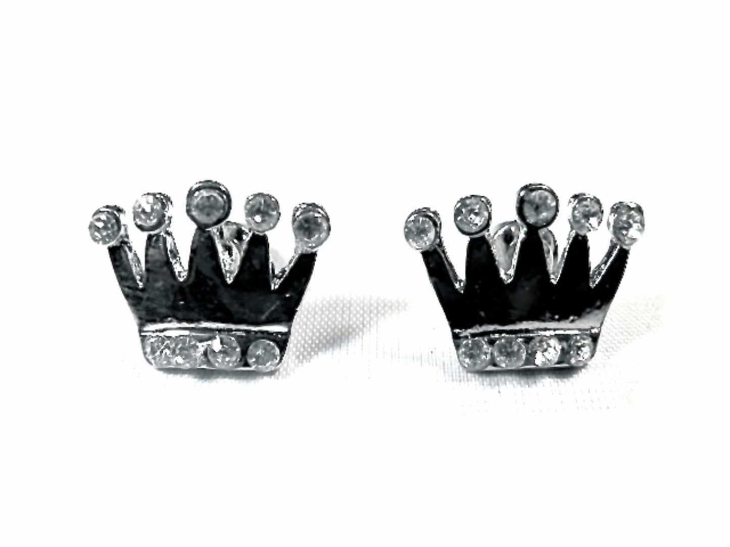 Krona med vita kristaller – produktbild – Hiprock