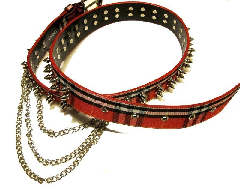 Niittivyö piikkiniiteillä ja kolmella ketjulla