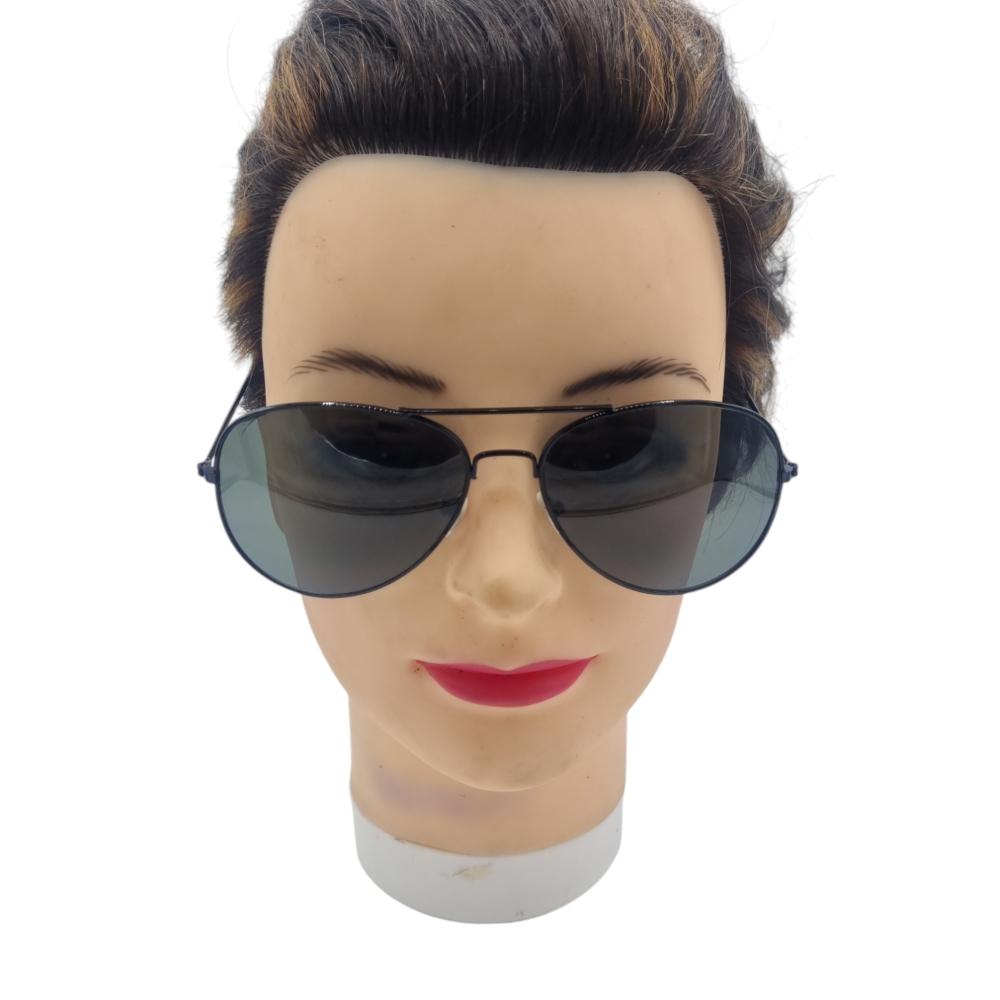 Pilot sunglasses