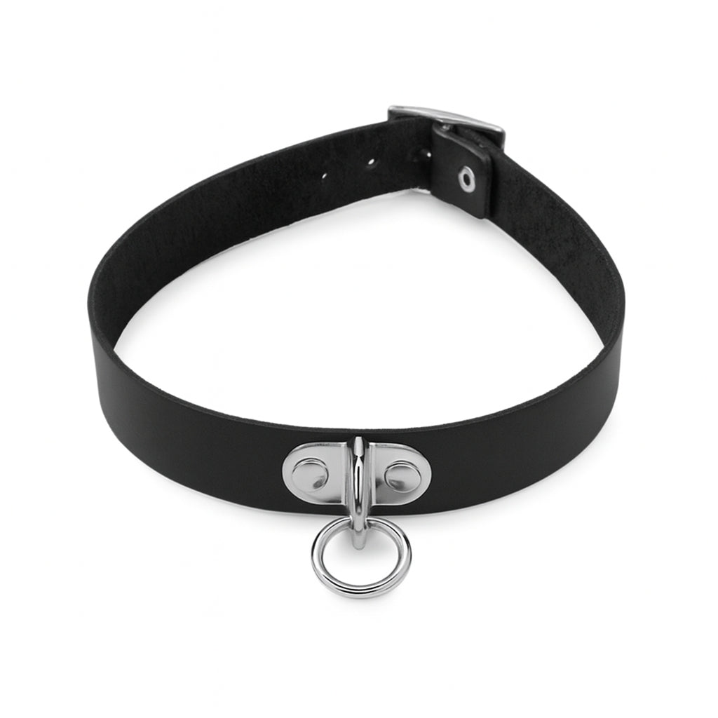 Svart choker med metallring – produktbild – Hiprock
