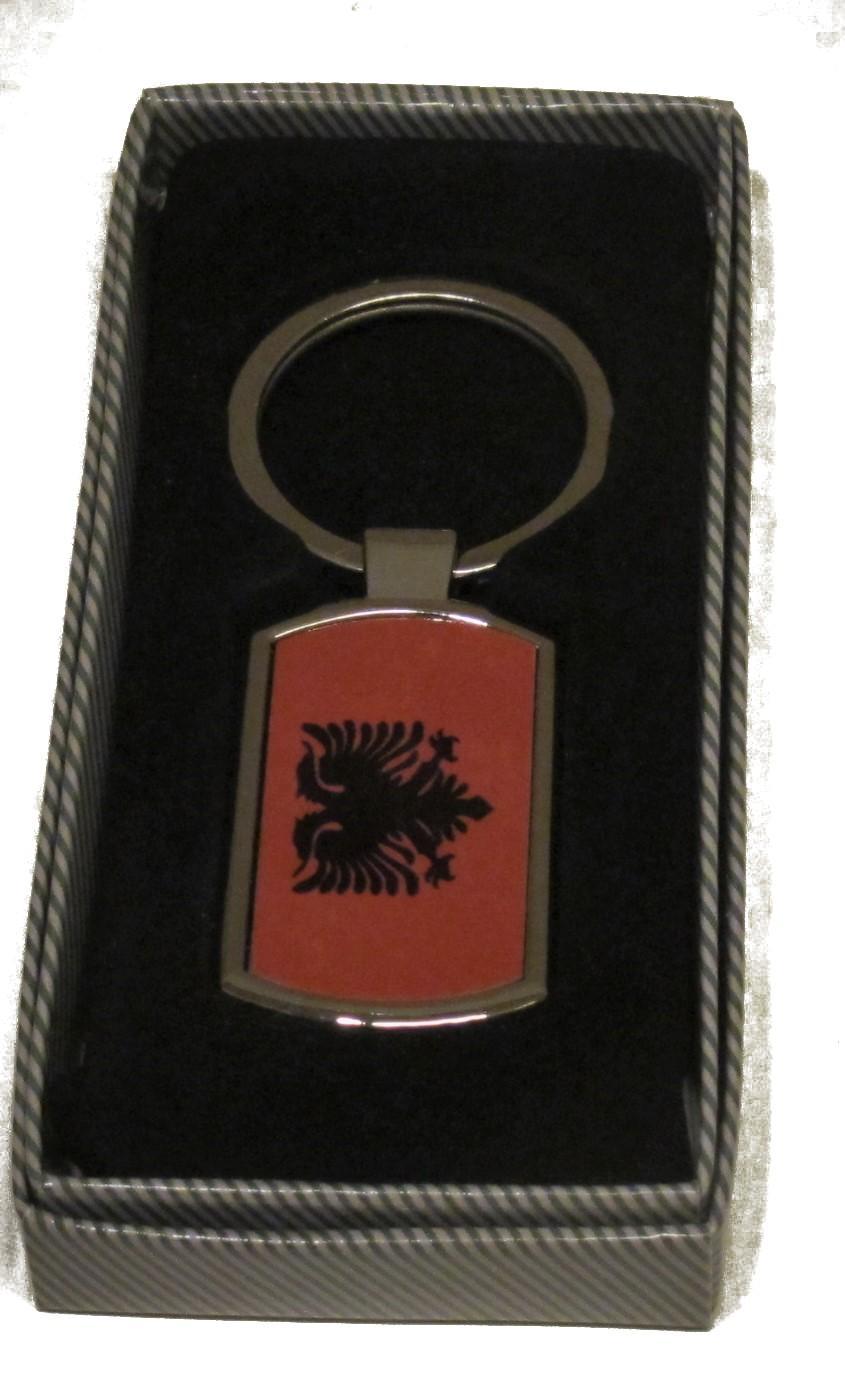 Albanska Flagga nyckelring –  produktbild – Hiprock