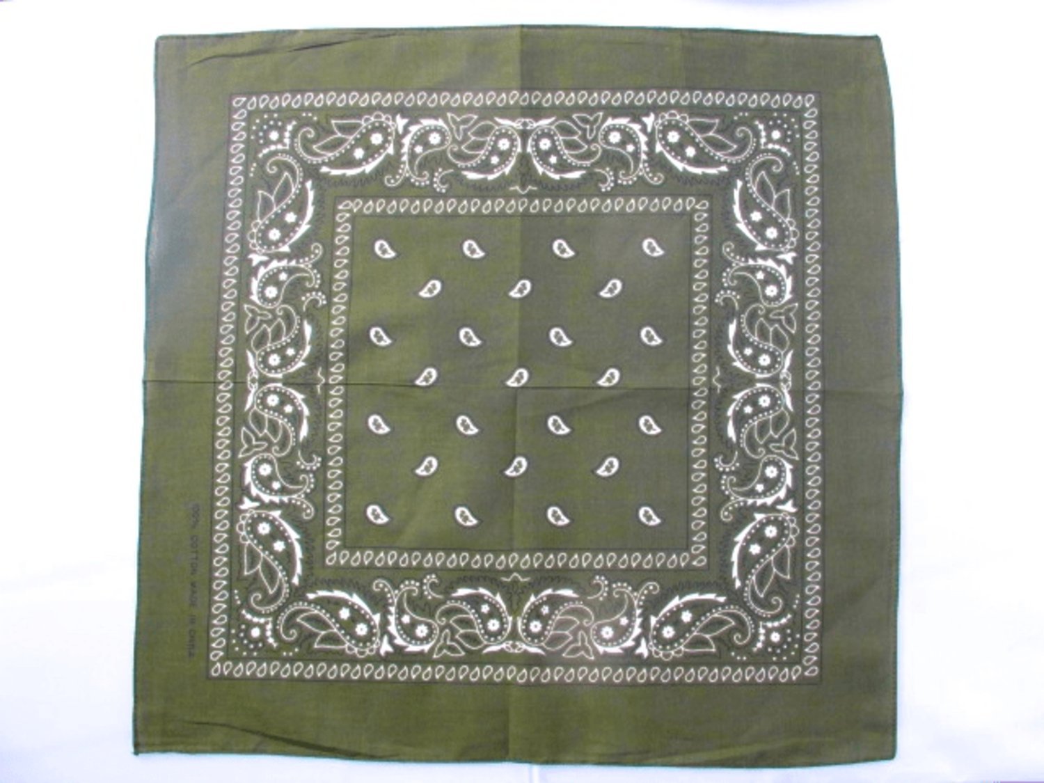 Bandana scarf Paisley mörkgrön –  produktbild – Hiprock