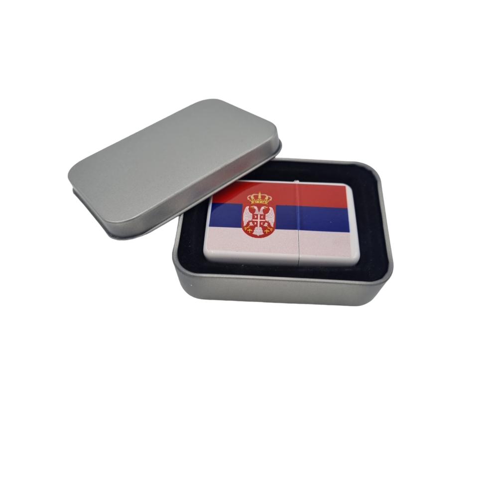Bensintändare - Serbiens flagga –  produktbild – Hiprock