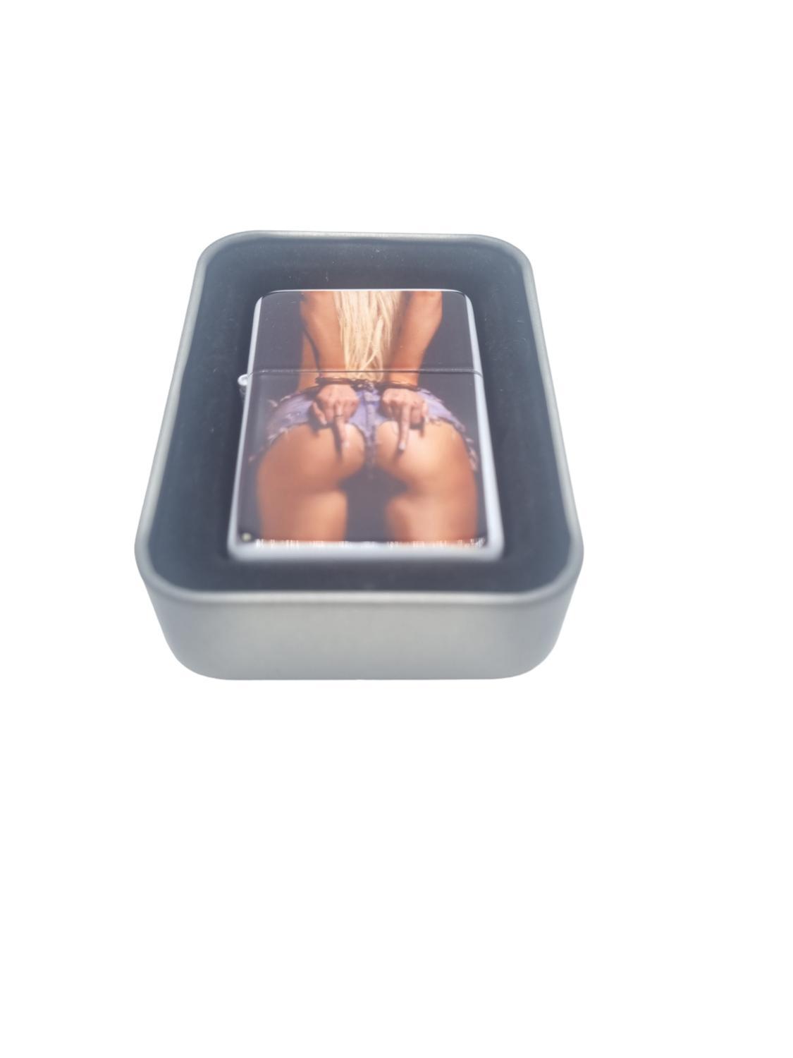 Bensintändare tjej –  produktbild – Hiprock