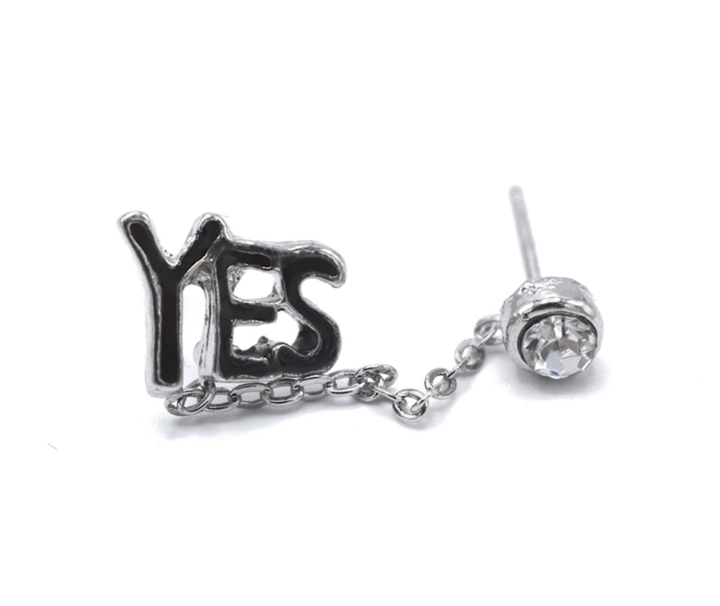 Double earrings with chain