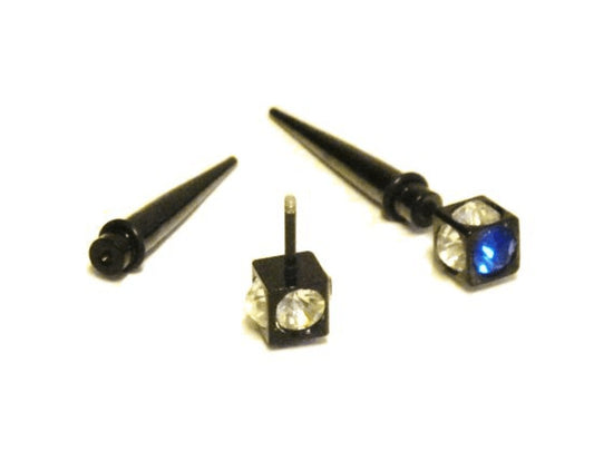 Fake Expander - Wand with blue and white crystals