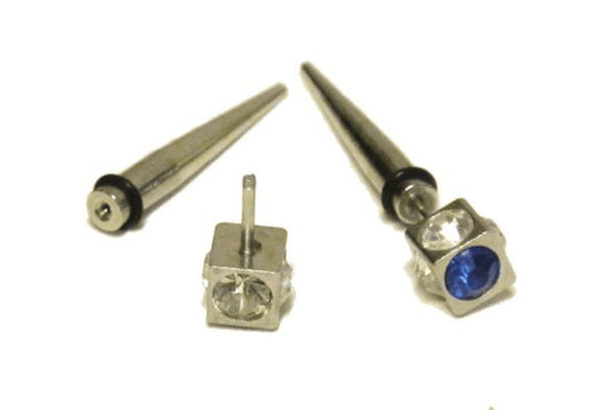 Fake Expander - Wand with white and blue crystals