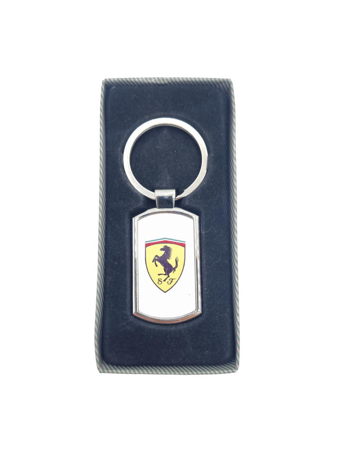 Ferrari nyckelring –  produktbild – Hiprock