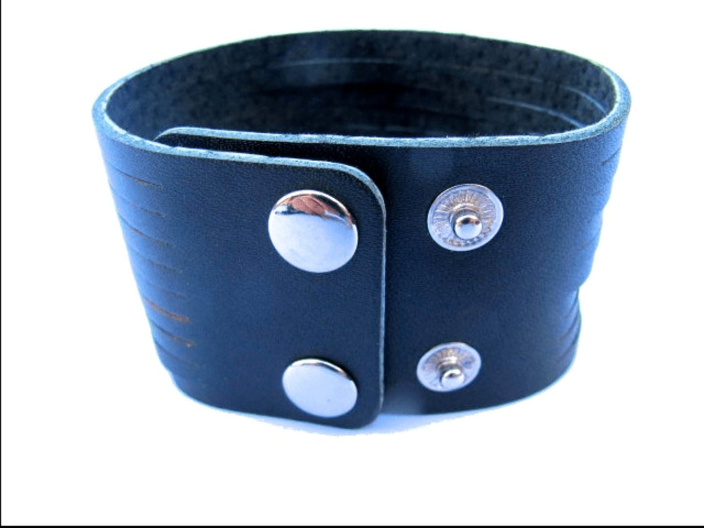Läderarmband flätat - svart läder –  produktbild – Hiprock