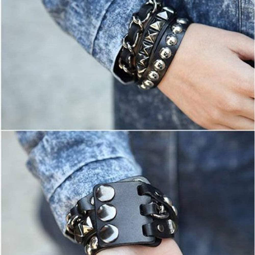 Leather bracelet with chain, pyramid and round rivets