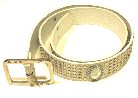 Rivet belt with small round rivets