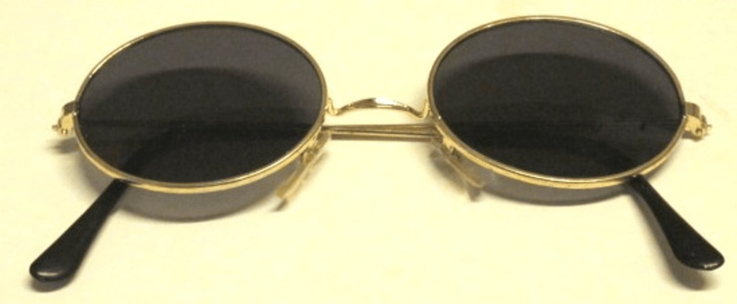 Oval black sunglasses