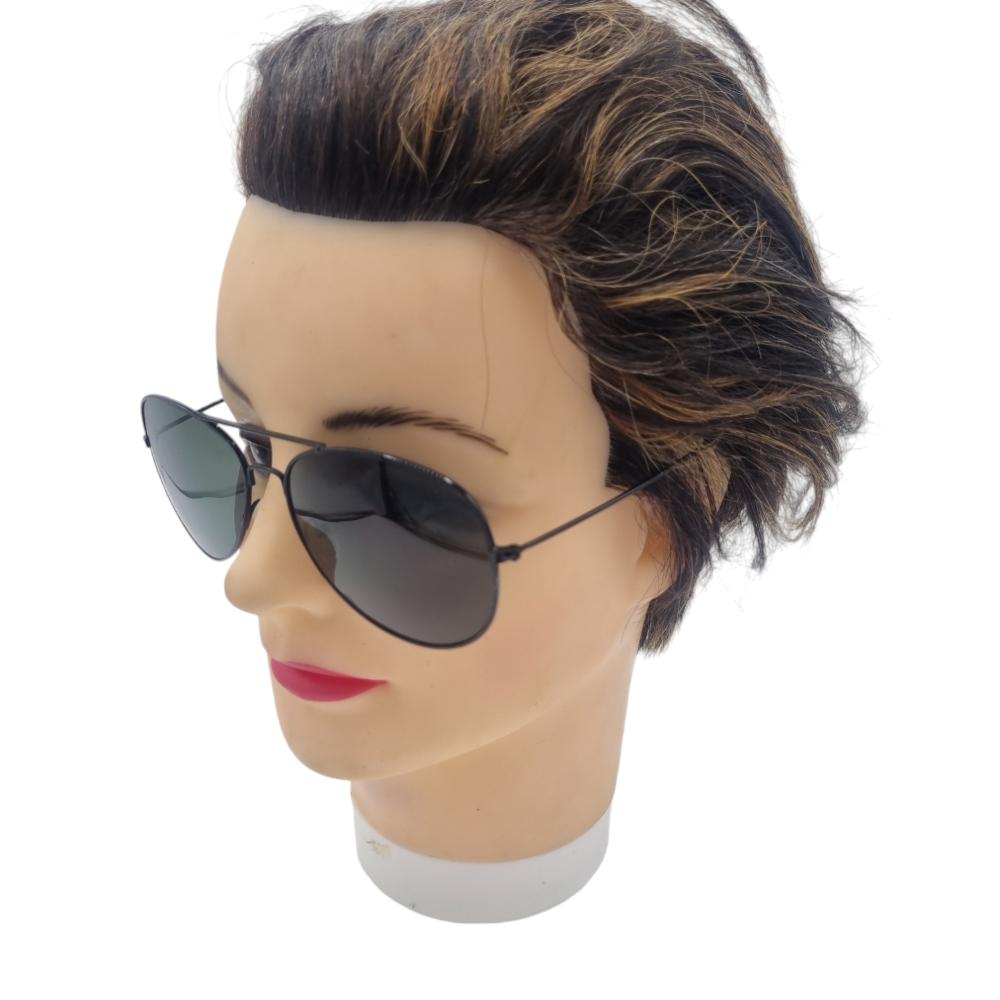 Pilot sunglasses