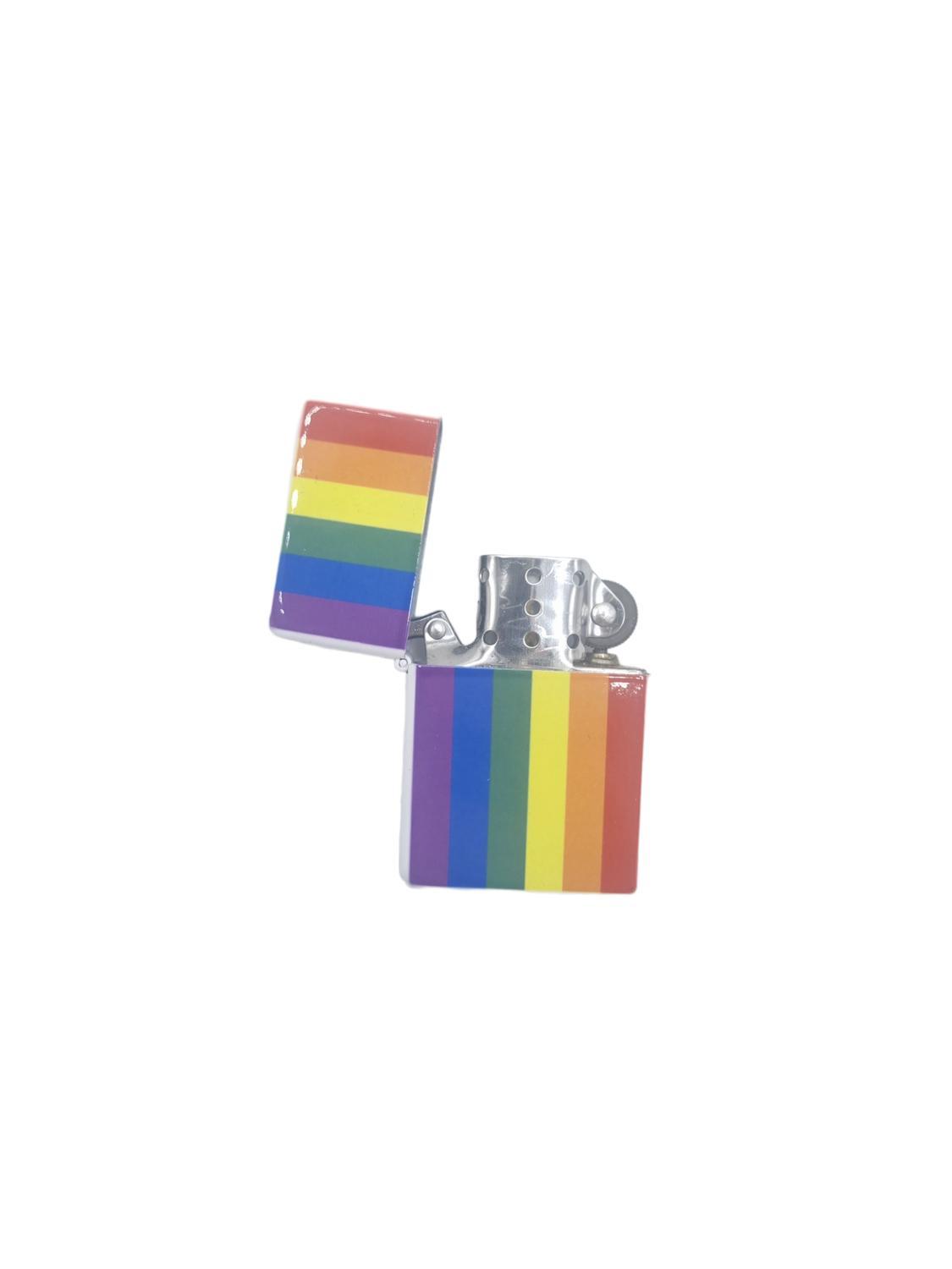 Pride flagga bensintändare –  produktbild – Hiprock