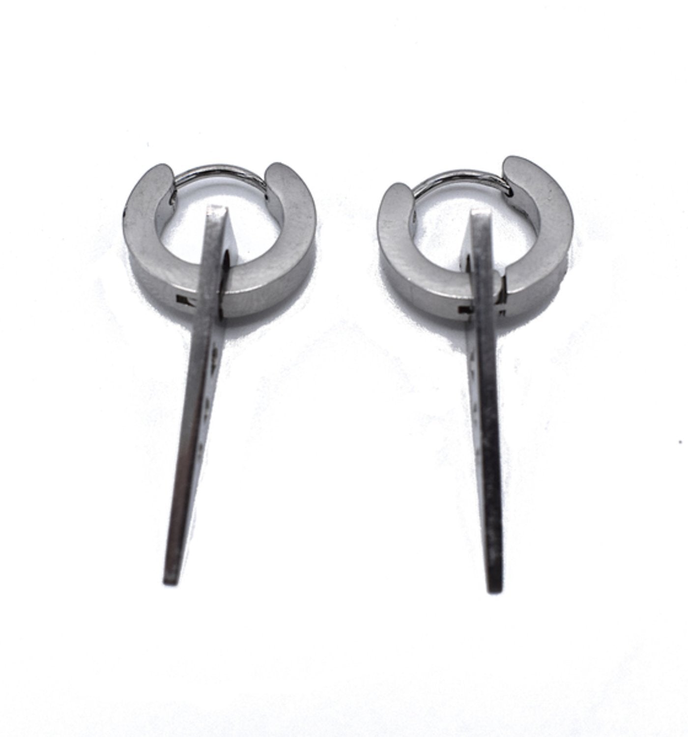 Sormus korvakorut sydämen hopeanväriset