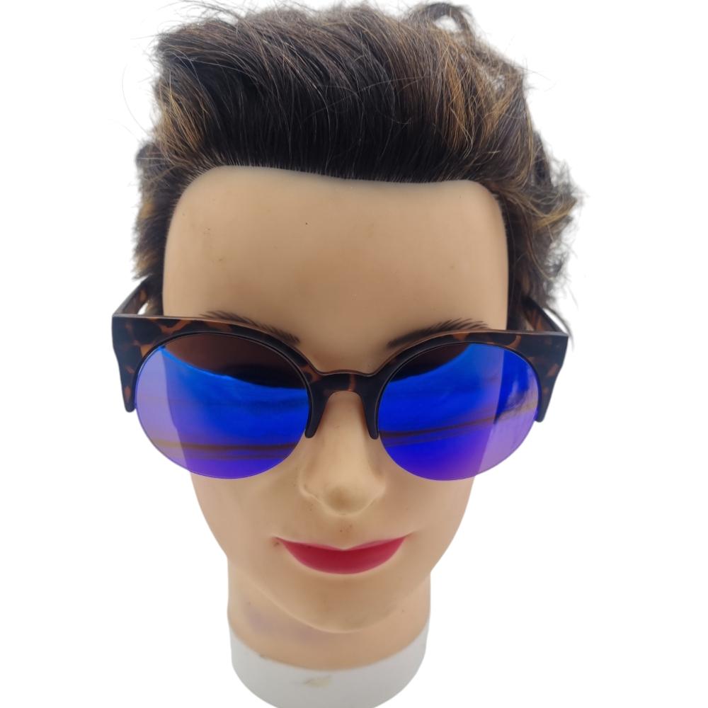 Round purple sunglasses