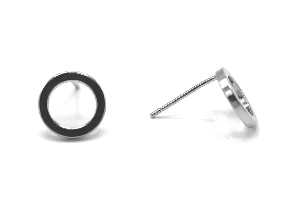 Silver colored circle earrings