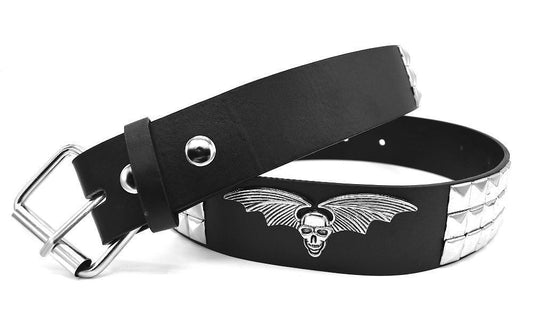 Black rivet belt with Pyramid and skull rivets