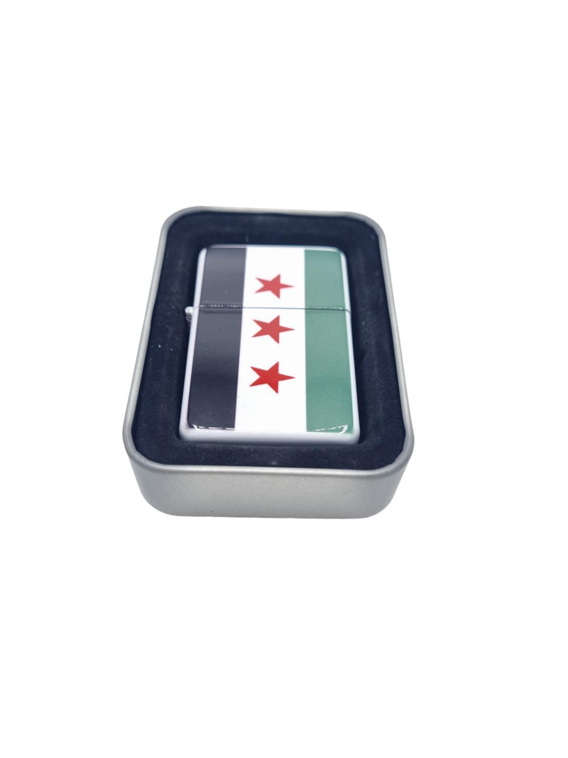 Syriens gamla flagga bensintändare –  produktbild – Hiprock